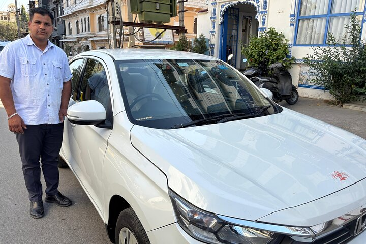 Sawai Madhopur to Agra Hotel One Way Private Transfers - Photo 1 of 5