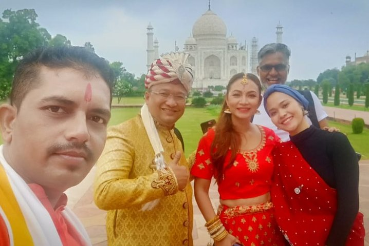 Day Tour of tajmahal view of Taj with Mr. Surajmani shrma Guide and Gust 