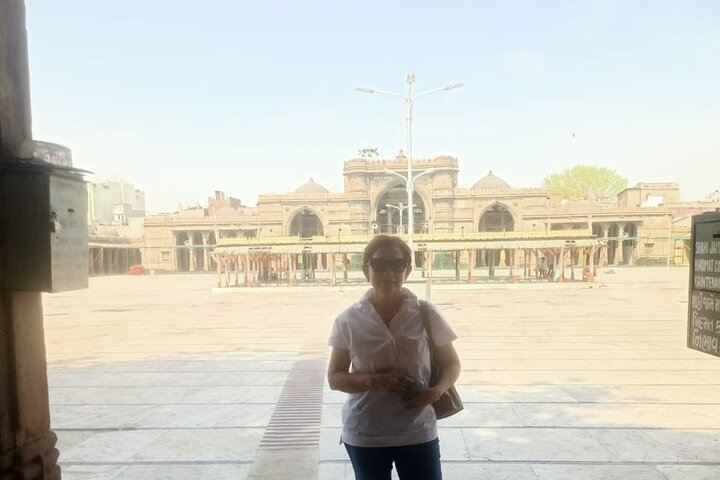 Ahmedabad to Indore Architecture & Temple Tour - Photo 1 of 11