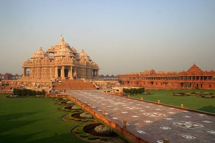Akshardham Outside View