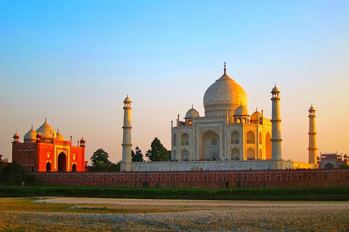 Agra: Taj Mahal, Agra Fort and Fatehpur Sikri Guided City Tour - Photo 1 of 16