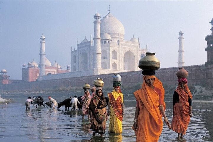 Confident travel experience guaranteed. Travel is life - Photo 1 of 7