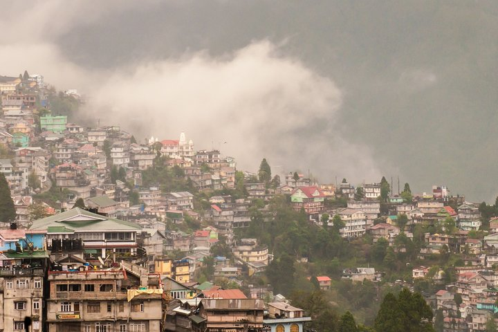 Best of Darjeeling (Guided Halfday Sightseeing Tour by Car) - Photo 1 of 6