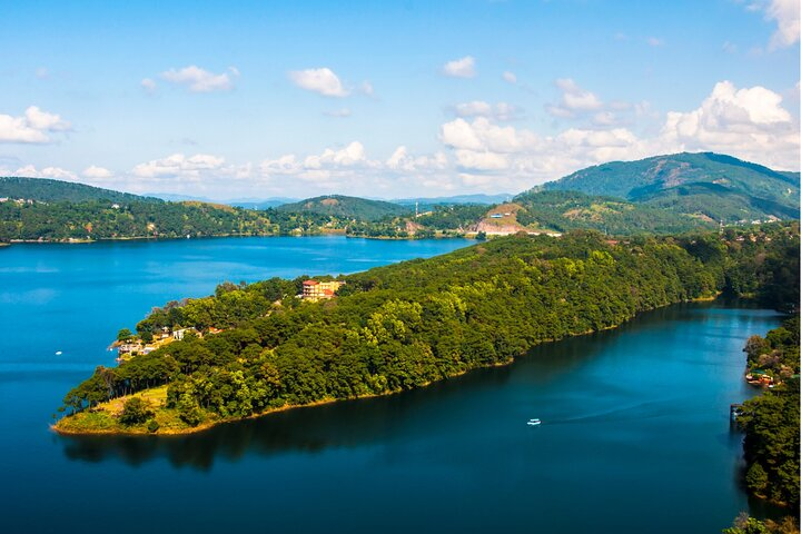 Best of Shillong (Guided Halfday Sightseeing Tour by Car) - Photo 1 of 8