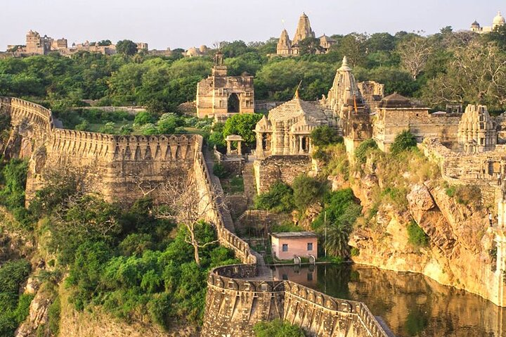 Chittorgarh Fort Tours By Private Car - Photo 1 of 2