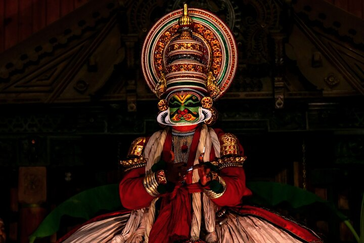 Cochin Essence: Discovering the Best of Cochin - Photo 1 of 10