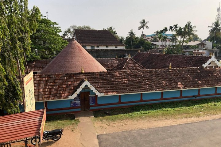Cochin to Madurai the Backwater, Tea Estate & Temple Tour - Photo 1 of 25