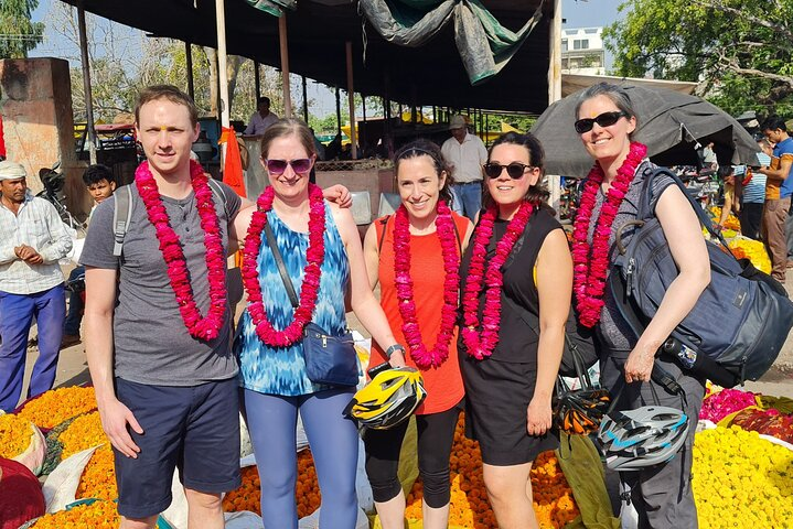 Jaipur By Dawn (Walking & E-Rickshaw)-A Morning of Culture & Calm - Photo 1 of 12