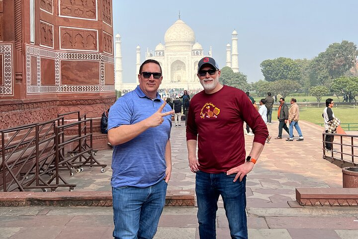 Delhi : Sunrise Taj Mahal & Elephant conservation - All Inclusive - Photo 1 of 12