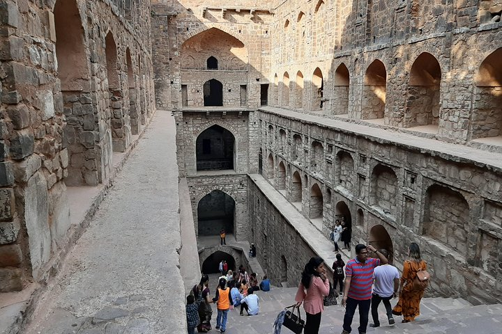 Delhi Stepwells Havelis and Local Bazzars - Photo 1 of 10