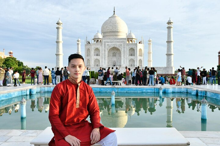 Delhi to Agra & Fatehpur Sikri - Photo 1 of 13