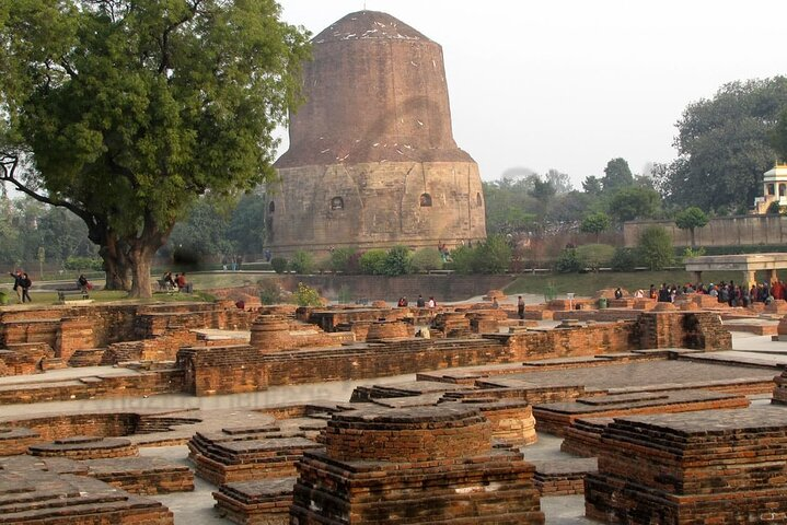 Enchanting Varanasi: A Spiritual and Historical Expedition - Photo 1 of 21