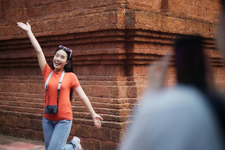 Explore Mysore: Palatial Grandeur & Vibrant Markets - Photo 1 of 6