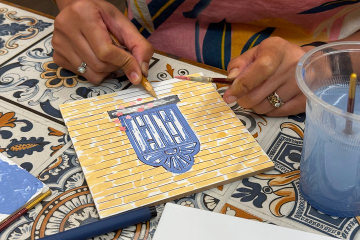 Goan Azulejos Tile Painting Workshop - Photo 1 of 12