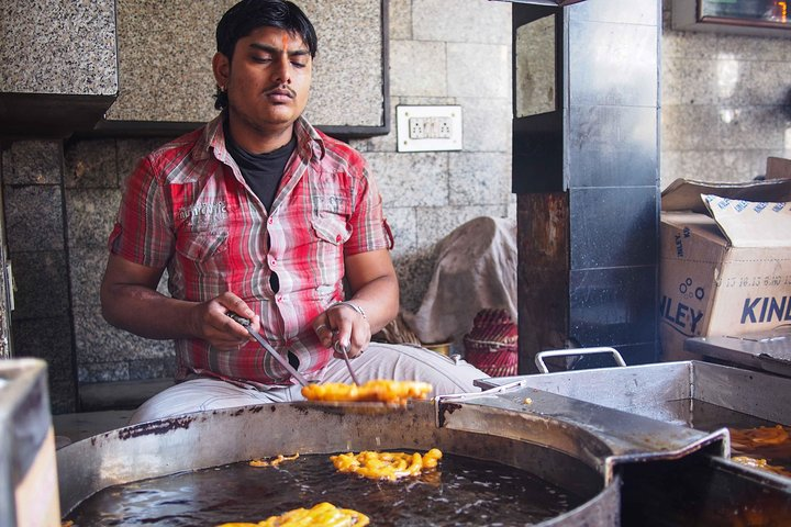 Foodies Walk Through New Delhi - Photo 1 of 7