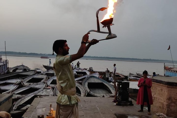 Varanasi Spiritual Tour with Temple Visits & Ganga Aarti - Photo 1 of 3