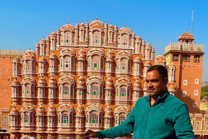 Jaipur One-Day Private Tour: Forts, Palaces & Cultural Experience - Photo 1 of 8