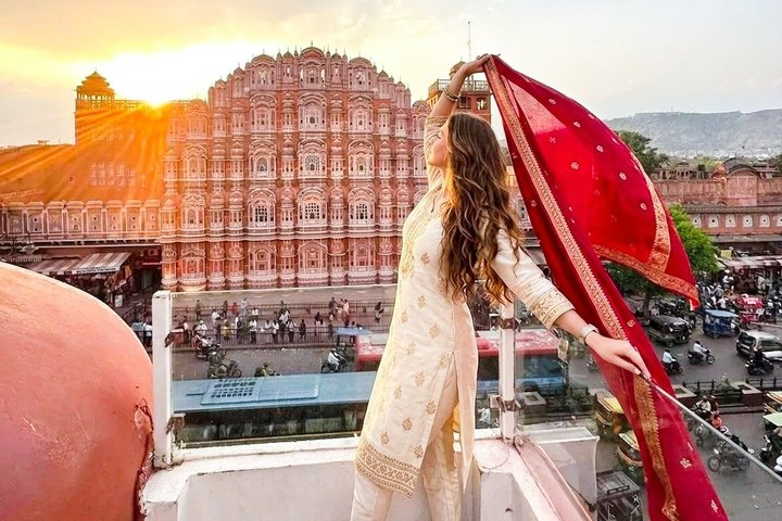 Jaipur Full-Day Guided Tour with Pickup and Drop-off - Photo 1 of 11