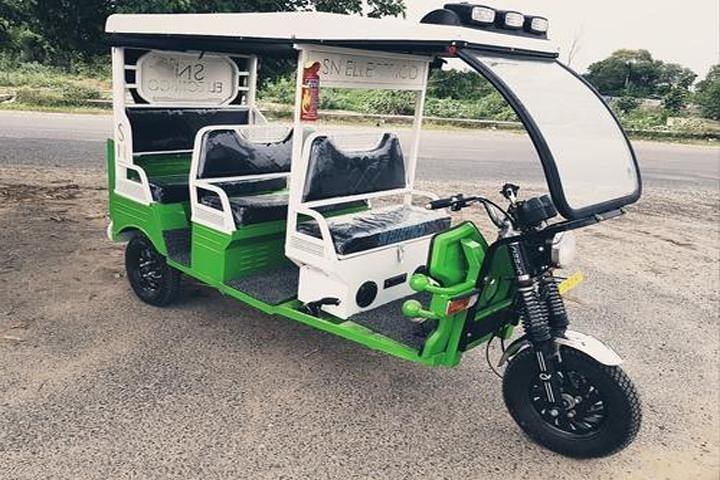 Full Day Taj Mahal & Agra City Tour by E-Rickshaw  - Photo 1 of 7