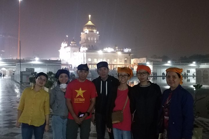 Bangla Saheb Temple ( one of the most prominent sikh house of worship in Delhi )