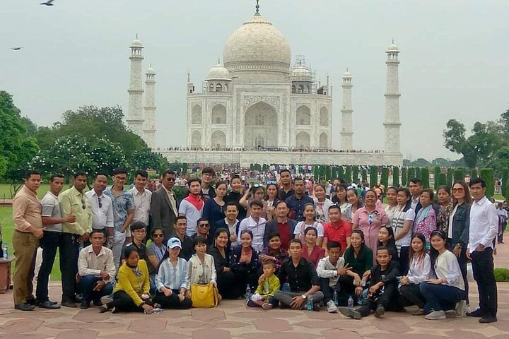 All Inclusive Taj Mahal & Agra Tour by Gatimaan Train From Delhi  - Photo 1 of 11