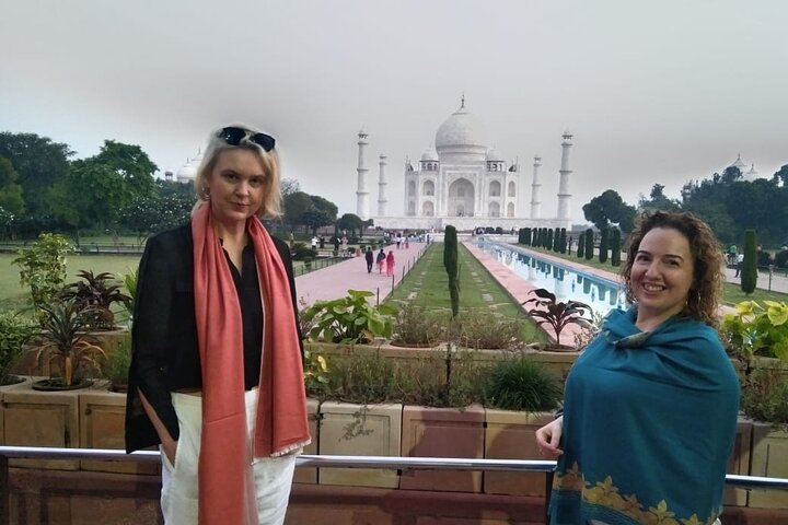 Glimpses of Central India with Golden Triangle & Tiger Safari - Photo 1 of 22