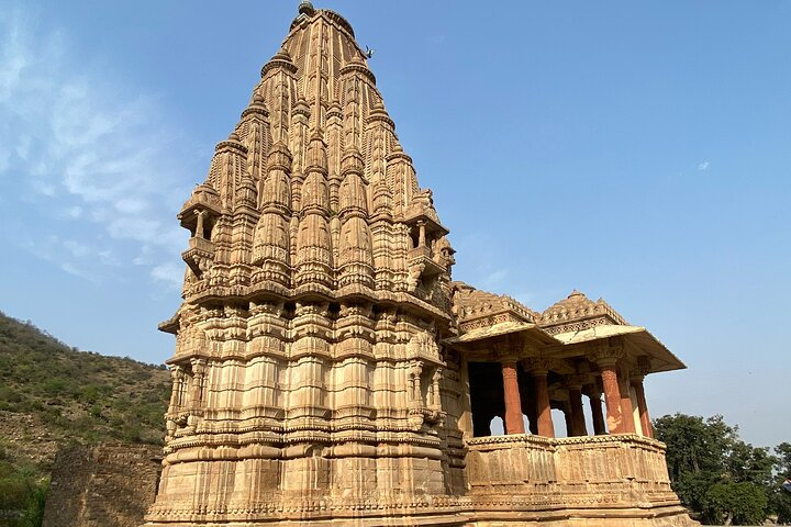 Guided Tour: India's Most Haunted Village-Bhangarh With Entry Fee - Photo 1 of 24