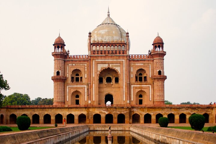 Half-Day Premium Delhi Heritage Cycling Tour - An Illustrious Tryst with time - Photo 1 of 14