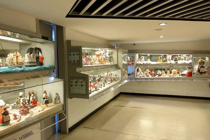 The Rotary Midtown Dolls Museum