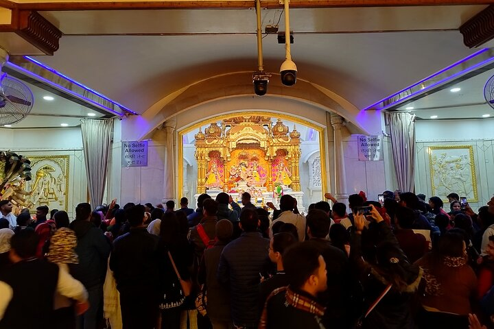 Half-Day Delhi Temple Tour with Pick-Up & Drop-Off - Photo 1 of 19