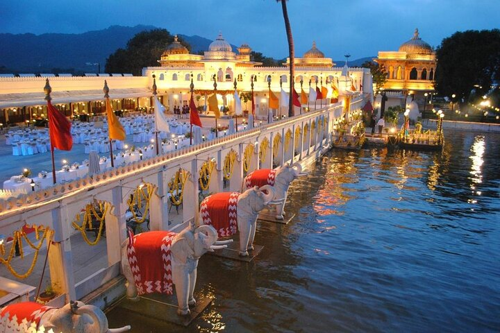 Udaipur Jag Mandir Island Dinner with Scenic Boat Transfers - Photo 1 of 7