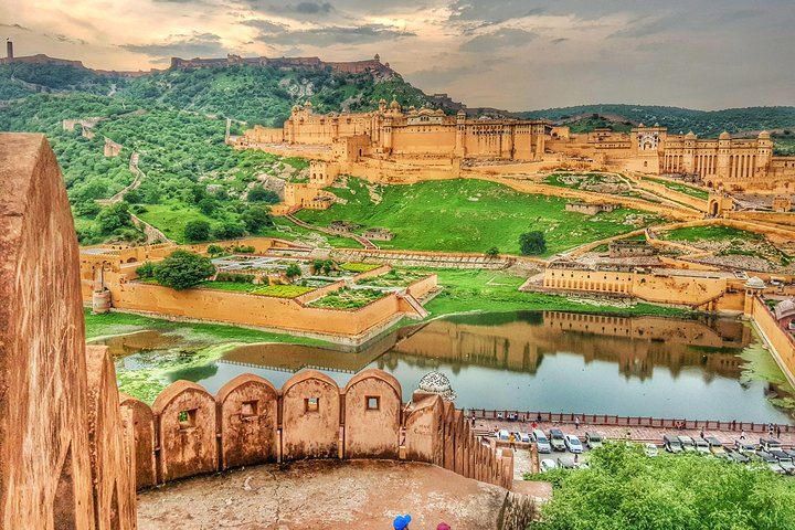 Amber fort from the foot hills.