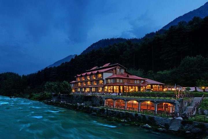 Kashmir Paradise on Earth Tour -06 Night 07 Days - Photo 1 of 6