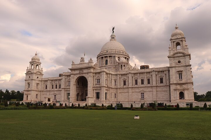 Kolkata, Bodhgaya & Varanasi: Pilgrimage Journey - Photo 1 of 25