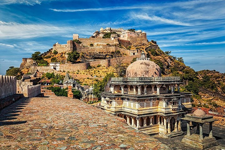 Kumbhalgarh Fort & Ranakpur Tour With One Way Transfer From Udaipur To Jodhpur - Photo 1 of 8