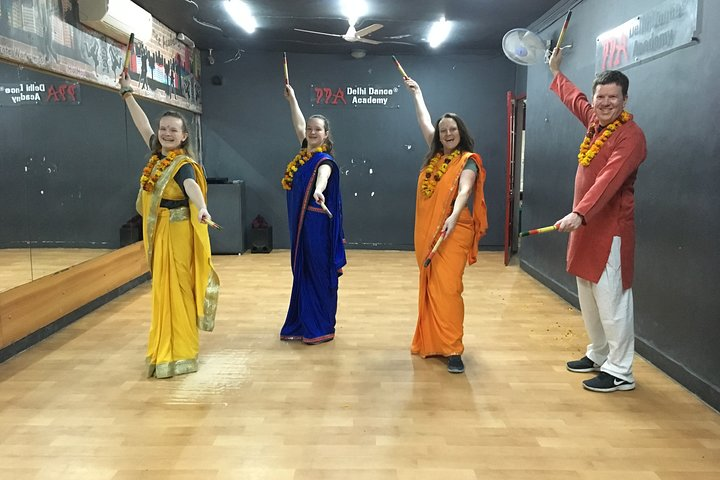 Learn to Dance like a Bollywood Star - Photo 1 of 6