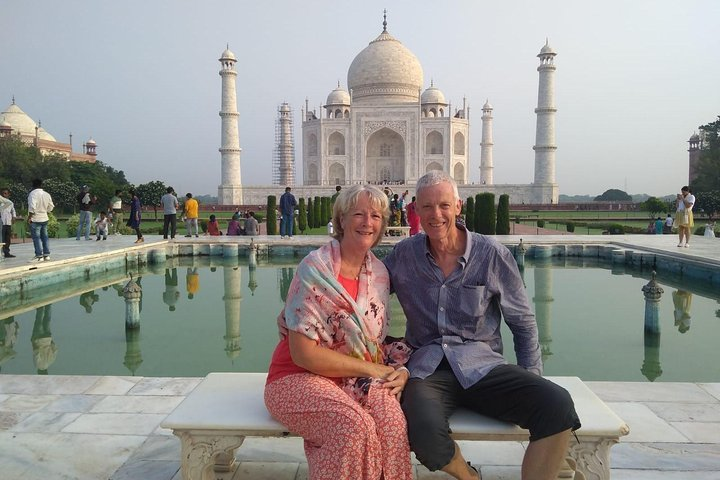 Taj Mahal tour with Ganpat and Incredible Tour To India