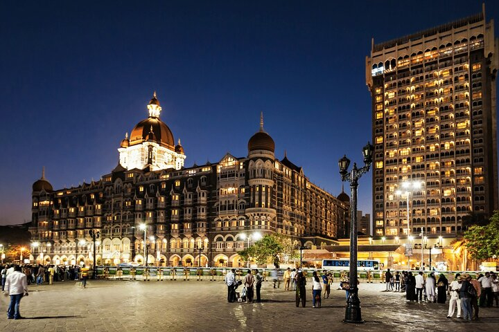 Luxury Mumbai Package with Hotel,Private Airport Transfers and Sightseeing Tour - Photo 1 of 7