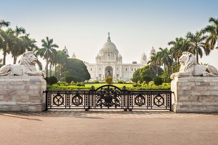 Modern Kolkata with Ancient Rust (Guided Half Day Sightseeing City Tour) - Photo 1 of 6