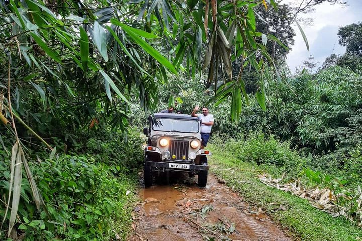off road jeep safari