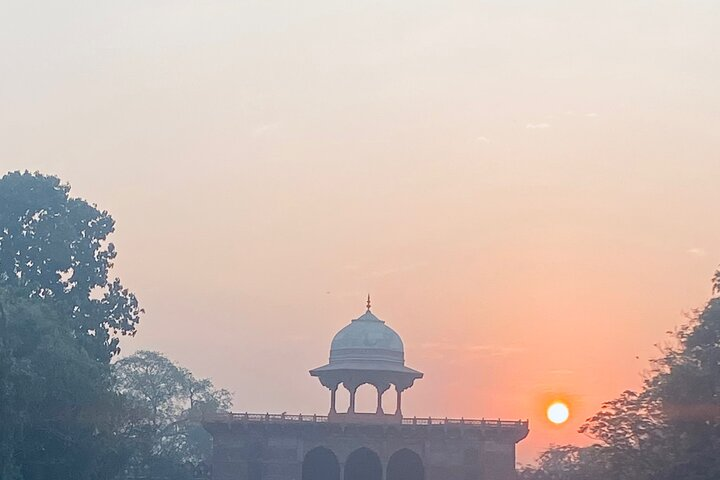 Myth Busting Tour of History in Taj Mahal - Photo 1 of 7