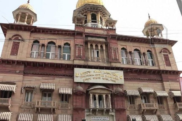 Spiritual Heritage: Old Delhi Temple Expedition - Photo 1 of 6