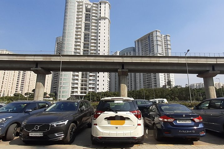 Taxi service in gurgaon