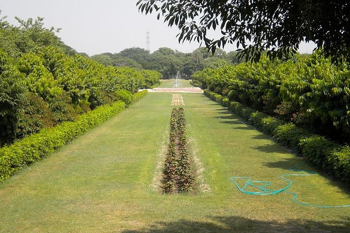 Overnight in agra including bharatpur bird sanctuary - Photo 1 of 8