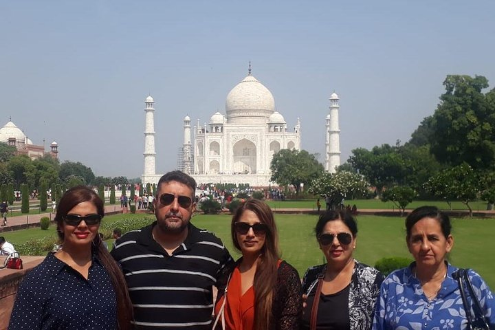 Overnight stay visit of Taj Mahal and Red fort tour  - Photo 1 of 6
