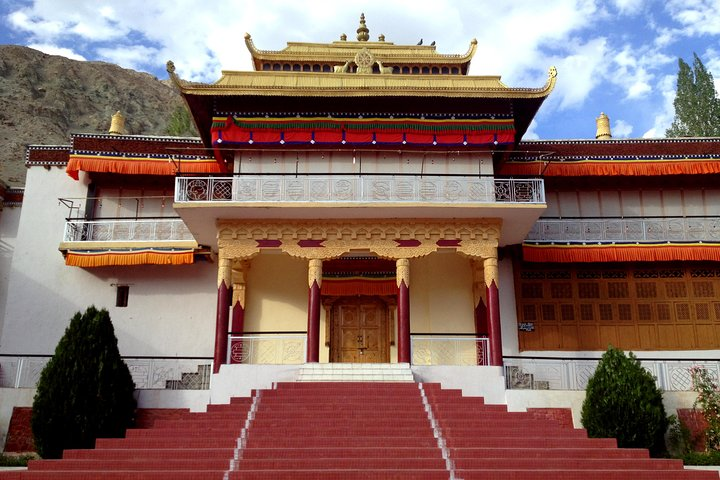 MONASTRY ENTRANCE - LADDKAH