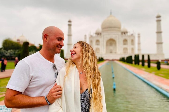 1 day Luxury Sunrise Taj Mahal Tour by Private Car  - Photo 1 of 9