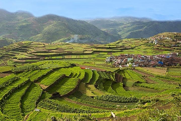 Soak in the beauty of valley in Kodaikanal