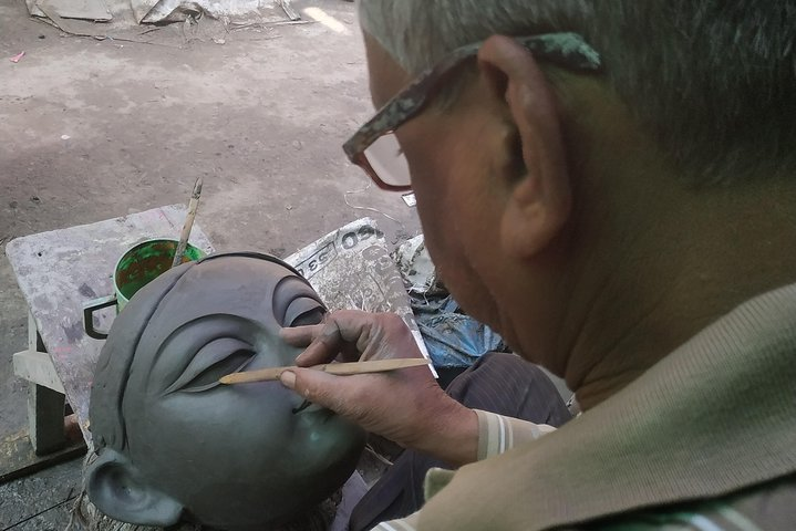 Private Calcutta Tour With Guide and Authentic Bengali lunch - Photo 1 of 8