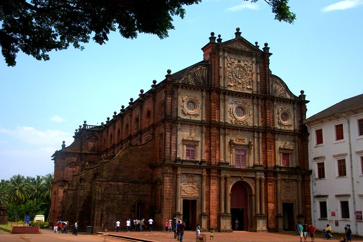 Basilica of Bom Jesus, Old Goa